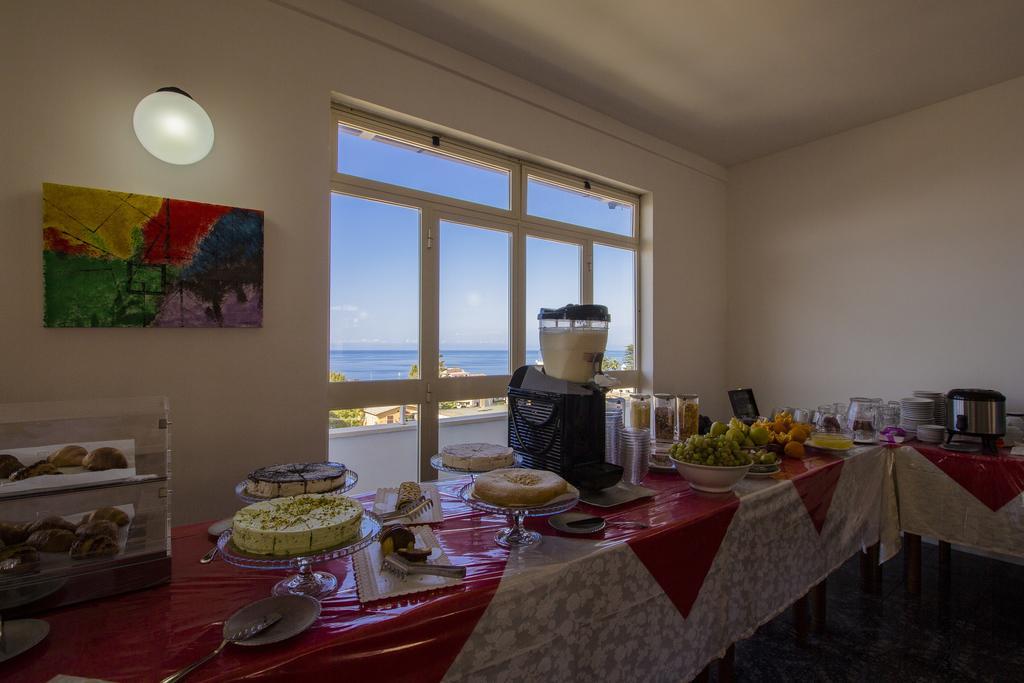 Hotel la Perla Tropea Bagian luar foto