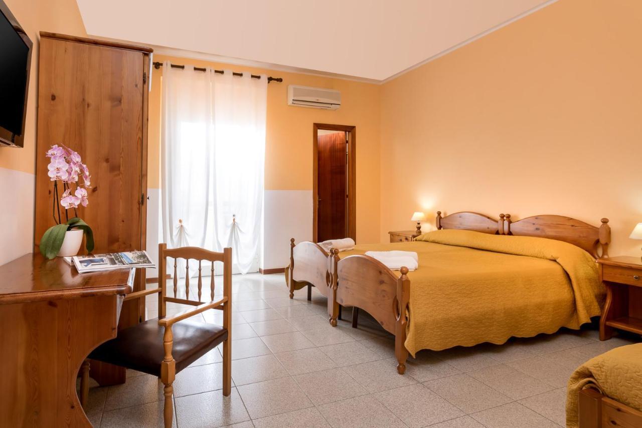 Hotel la Perla Tropea Bagian luar foto